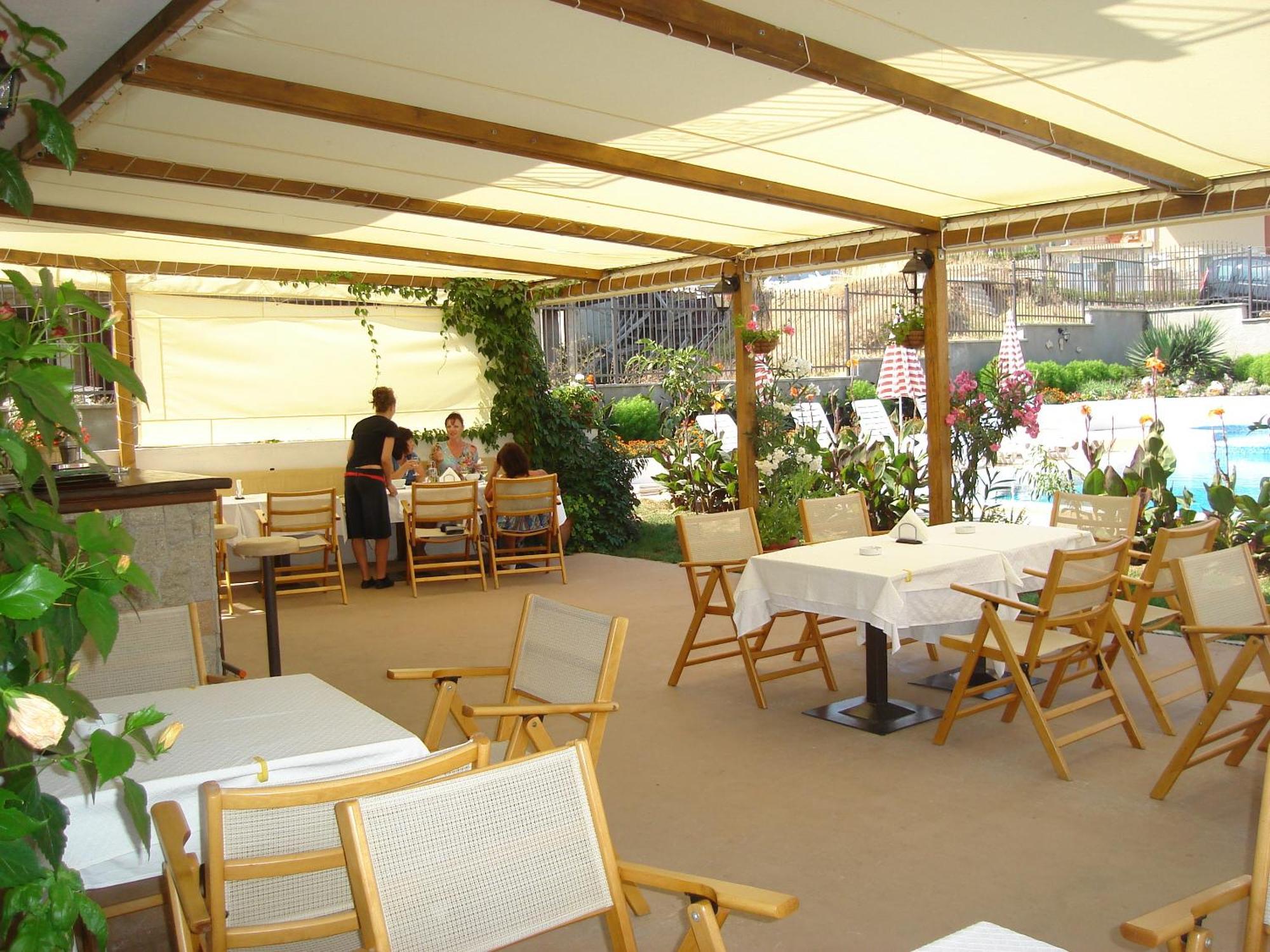 סוזופול Family Hotel Muses מראה חיצוני תמונה